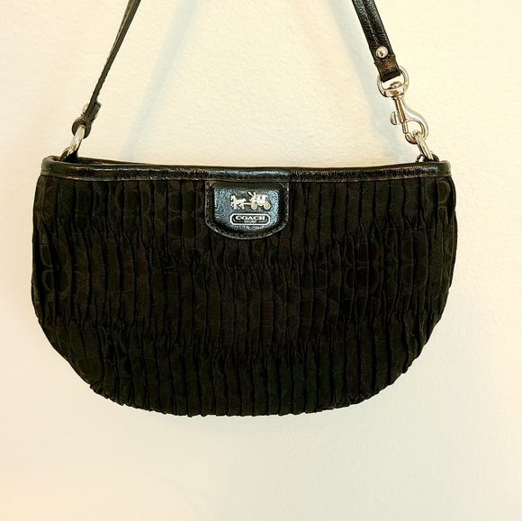 Small Coach Handbag - Picture 2 of 7